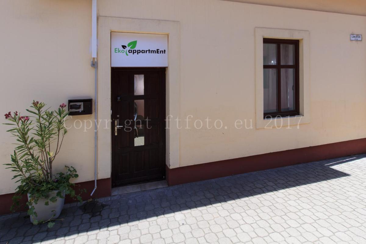 Eco-Studio Mosonmagyaróvár Exteriör bild