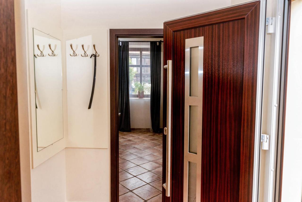Eco-Studio Mosonmagyaróvár Exteriör bild